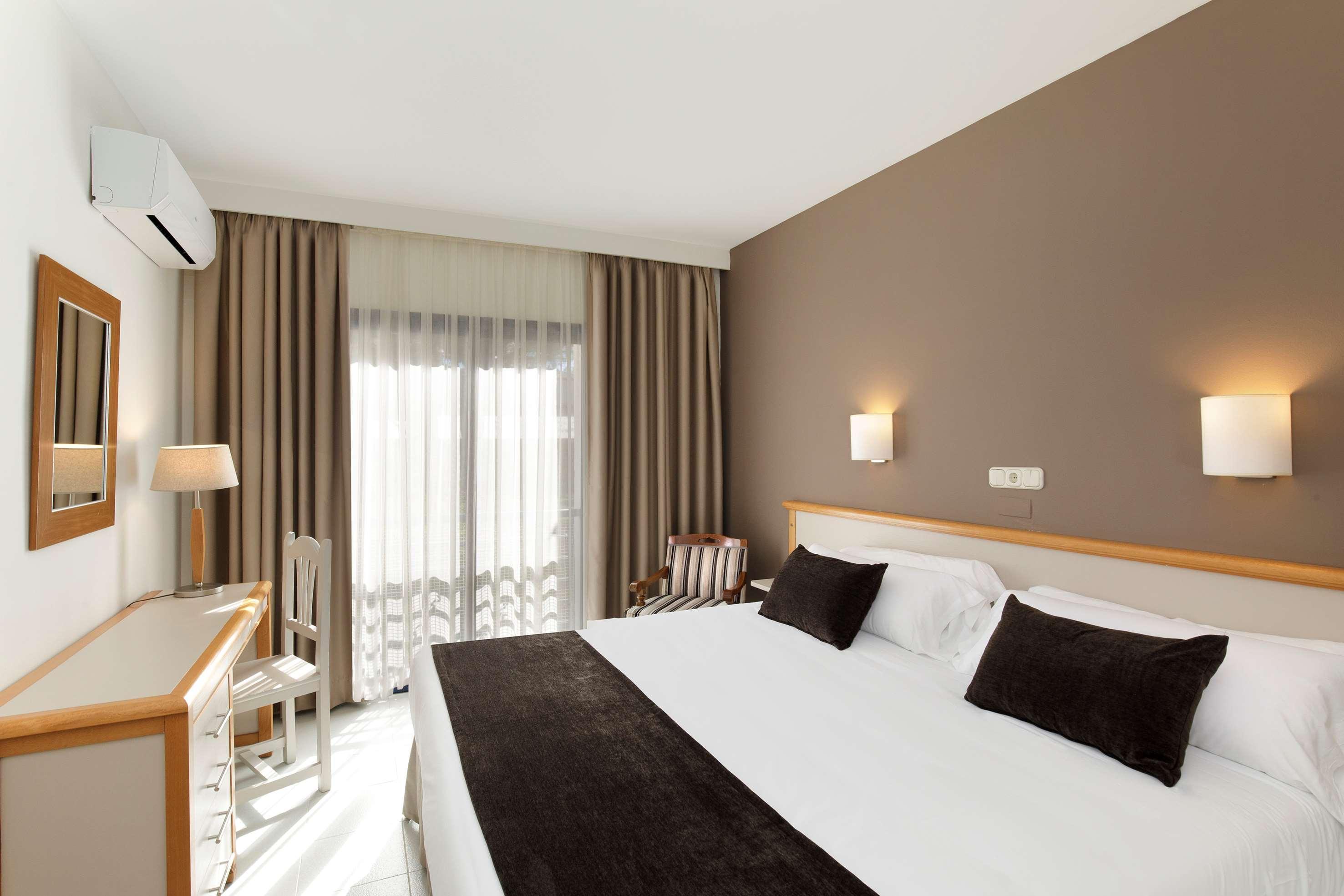 Sol Sancti Petri Aparthotel Chiclana de la Frontera Exterior foto