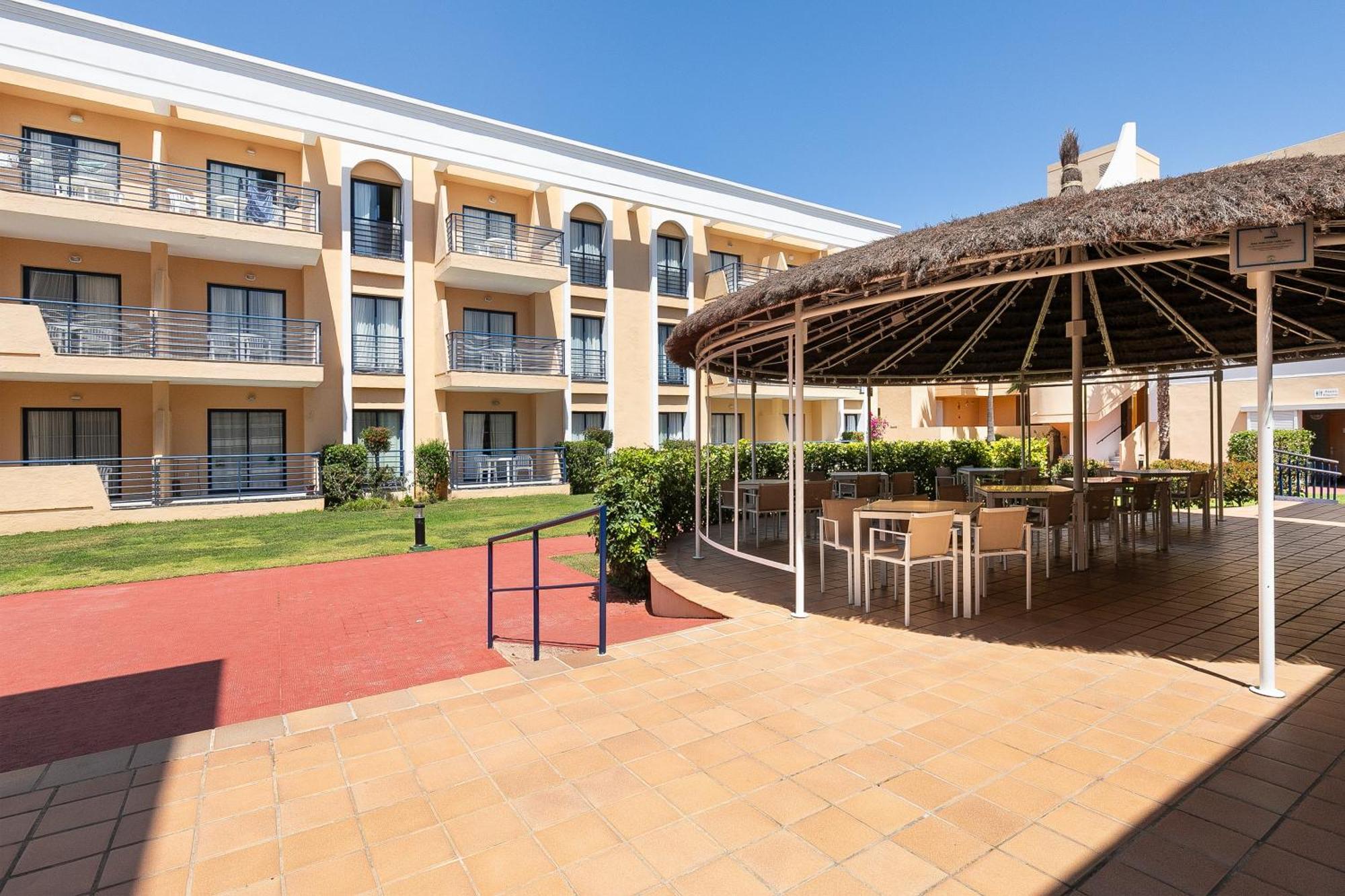 Sol Sancti Petri Aparthotel Chiclana de la Frontera Exterior foto